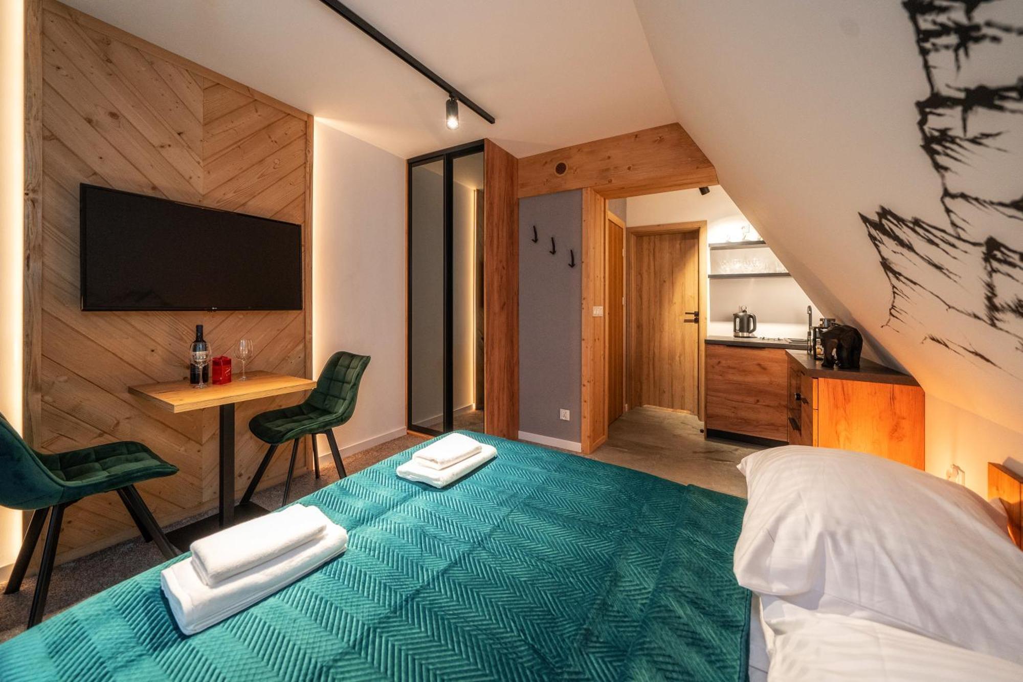 Tatrzanska Miejscowka - Apartamenty Centrum Zakopane Bilik gambar
