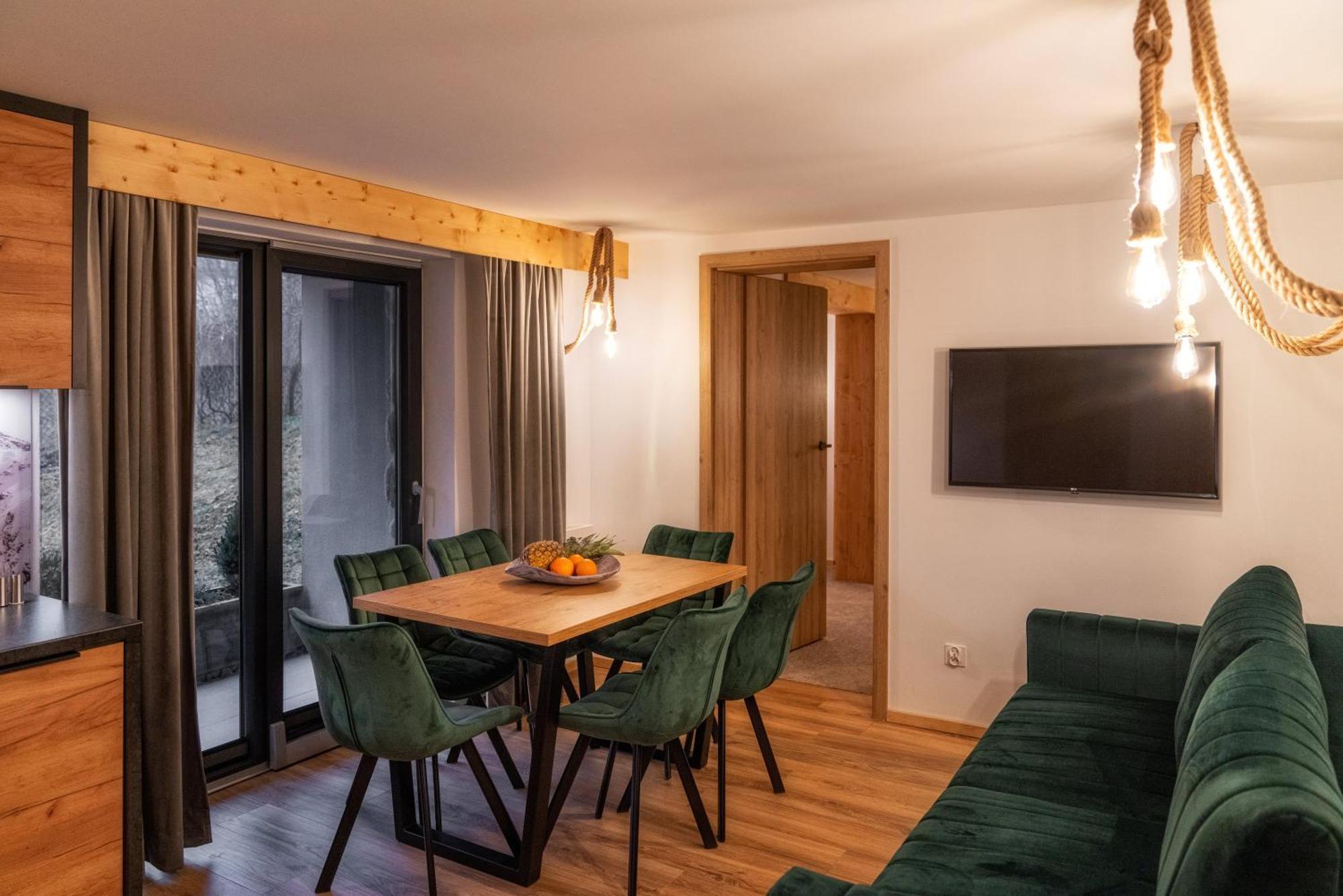 Tatrzanska Miejscowka - Apartamenty Centrum Zakopane Bilik gambar