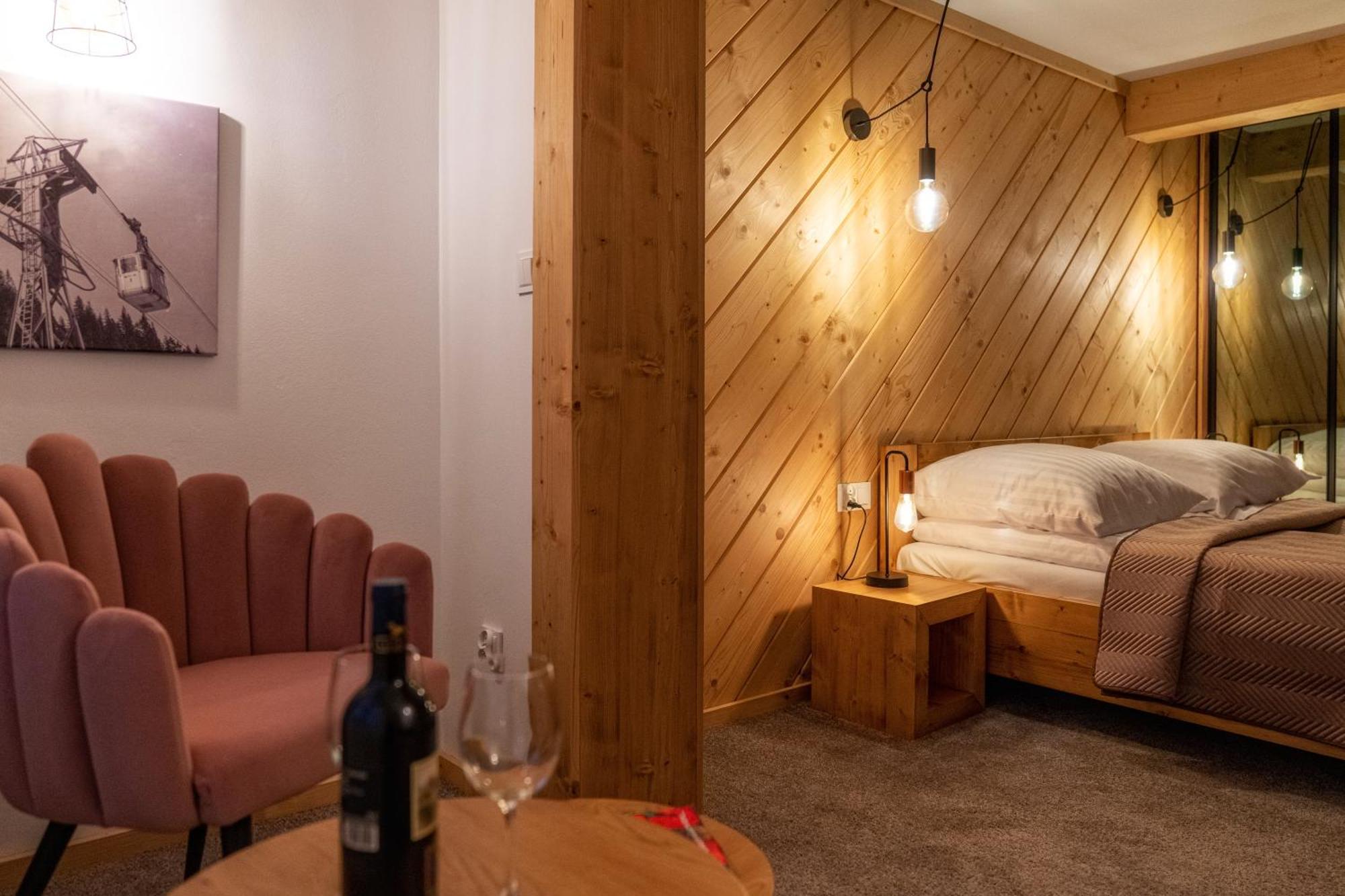 Tatrzanska Miejscowka - Apartamenty Centrum Zakopane Bilik gambar