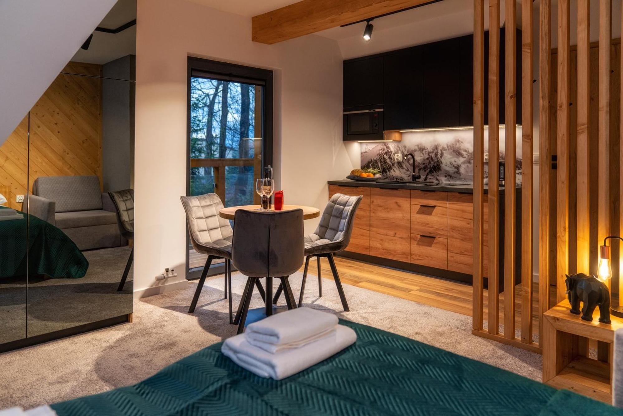 Tatrzanska Miejscowka - Apartamenty Centrum Zakopane Bilik gambar
