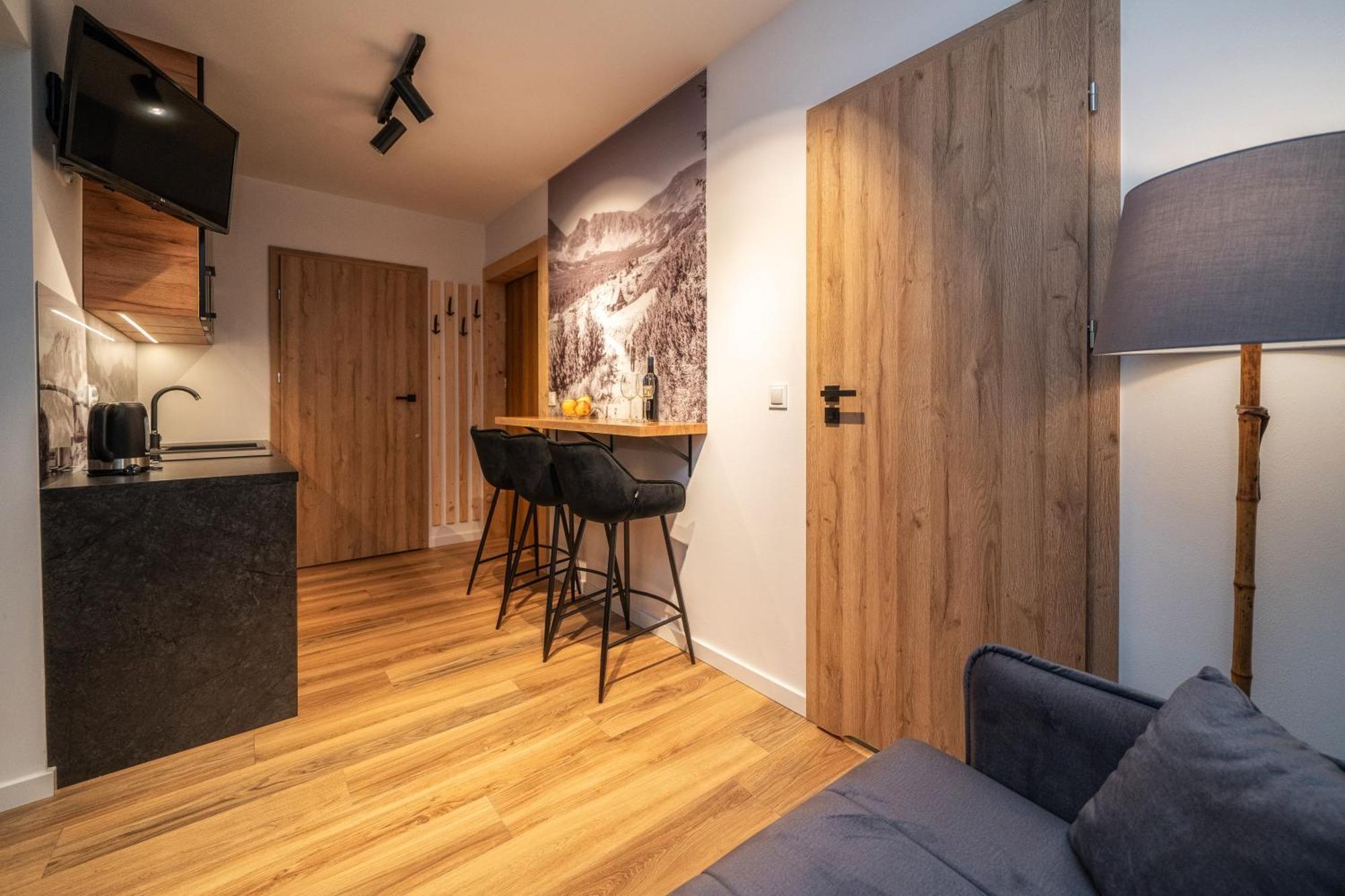 Tatrzanska Miejscowka - Apartamenty Centrum Zakopane Bilik gambar